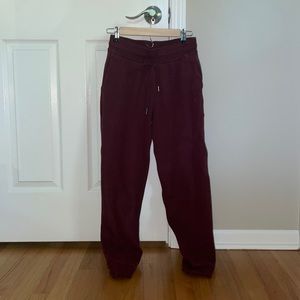 Lululemon Scuba High-Rise Jogger
